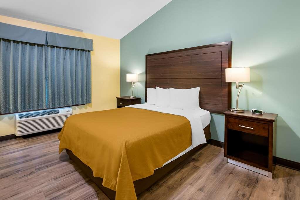 Econo Lodge Inn & Suites Eau Claire Cameră foto